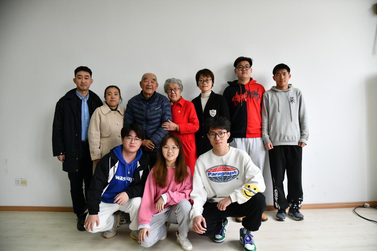 CLC_2076